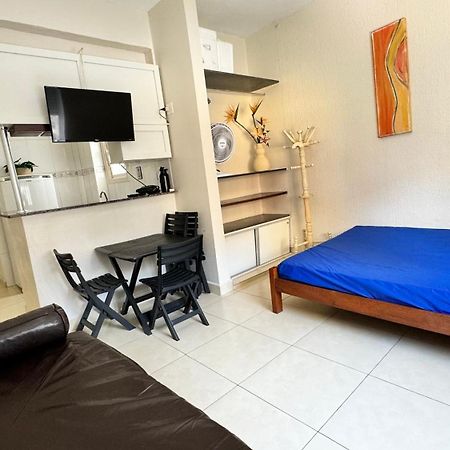 Studio 811 Pitangueiras - Edificio Bandeirantes - Com Estacionamento Incluido Guarujá Eksteriør bilde
