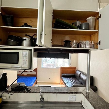 Studio 811 Pitangueiras - Edificio Bandeirantes - Com Estacionamento Incluido Guarujá Eksteriør bilde