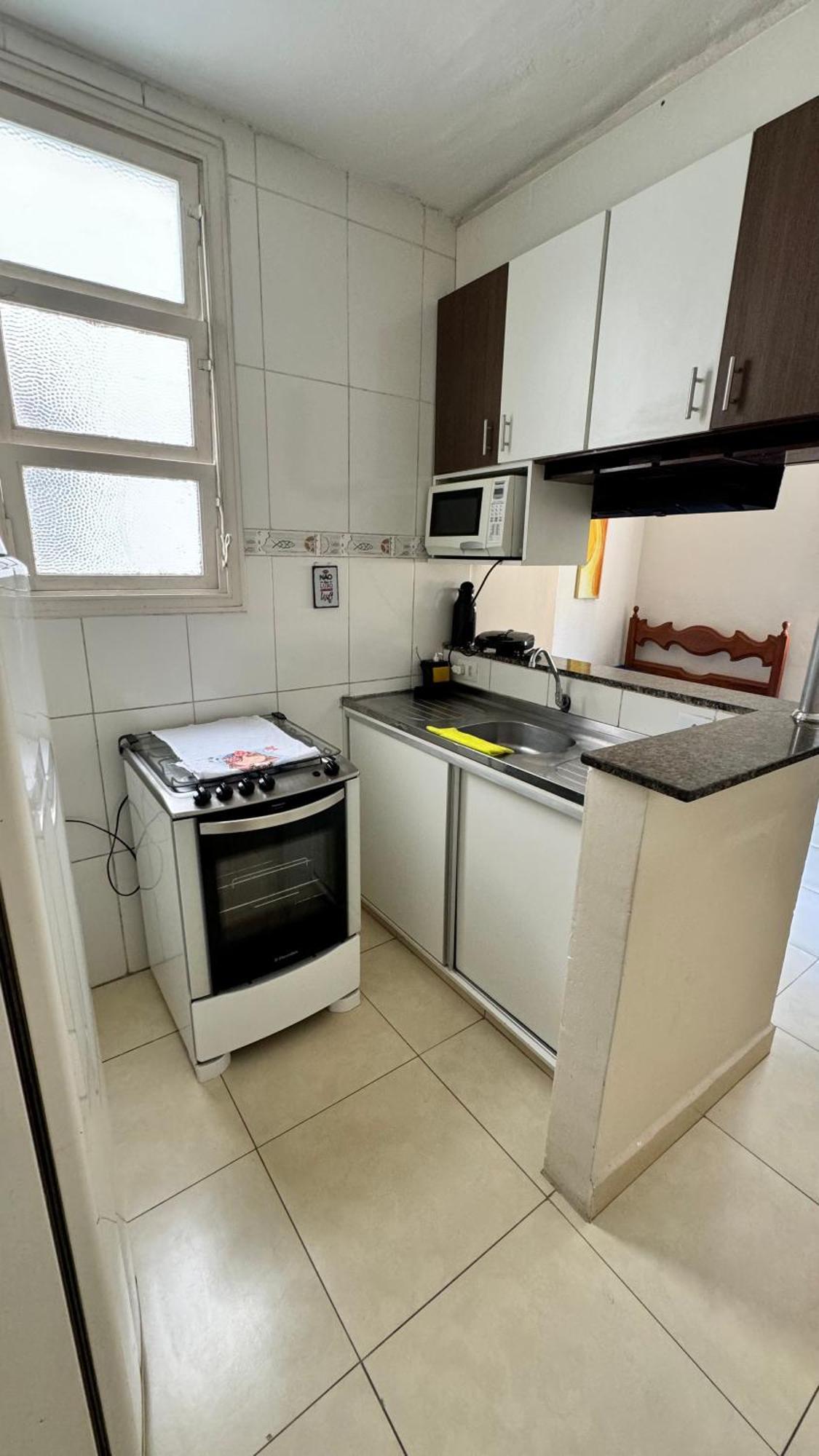 Studio 811 Pitangueiras - Edificio Bandeirantes - Com Estacionamento Incluido Guarujá Eksteriør bilde